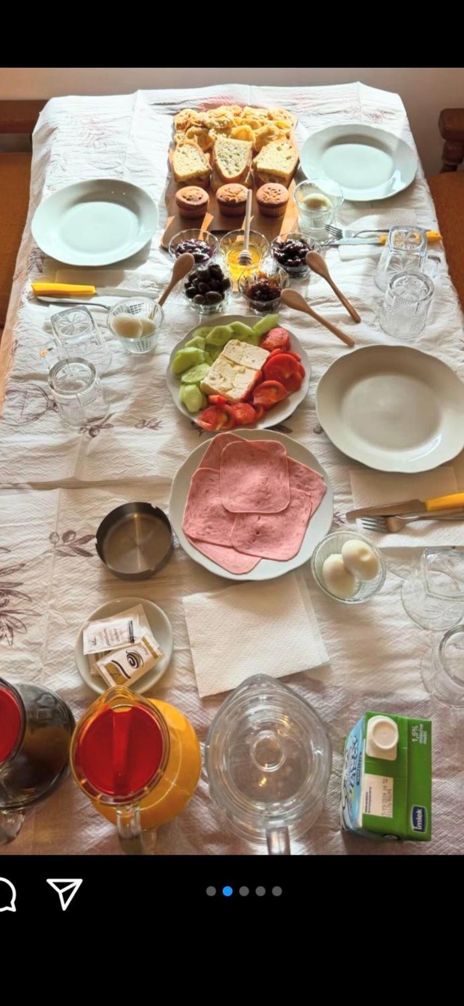 Villa Zefi Rrenc Papaj Bagian luar foto