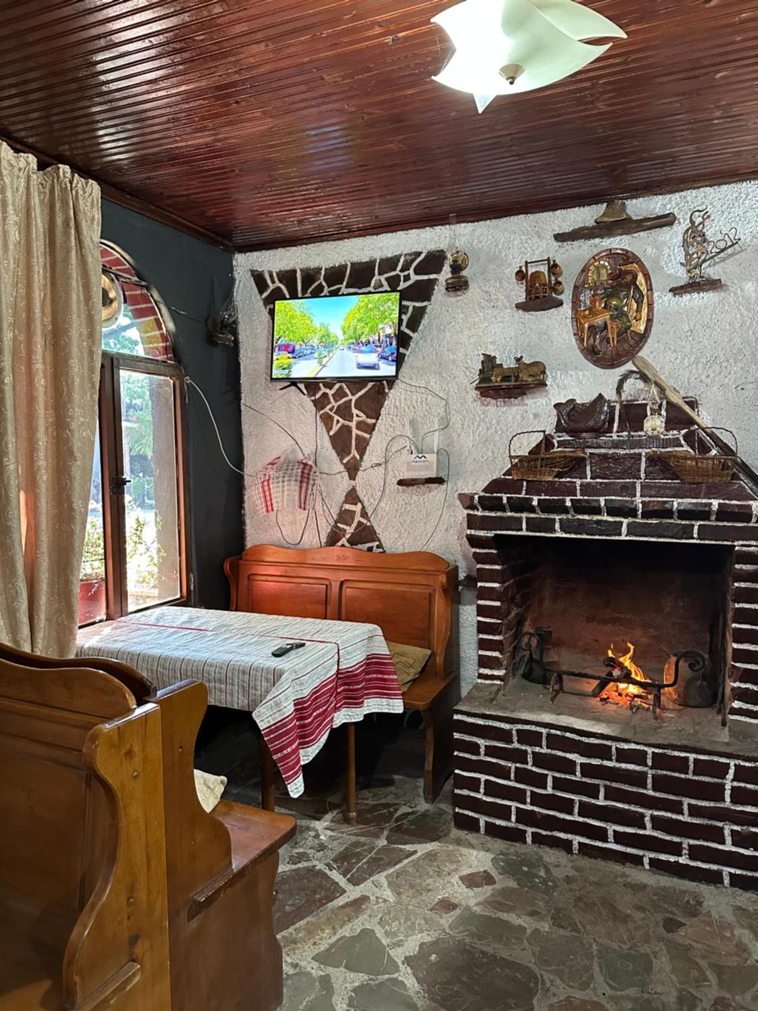 Villa Zefi Rrenc Papaj Bagian luar foto