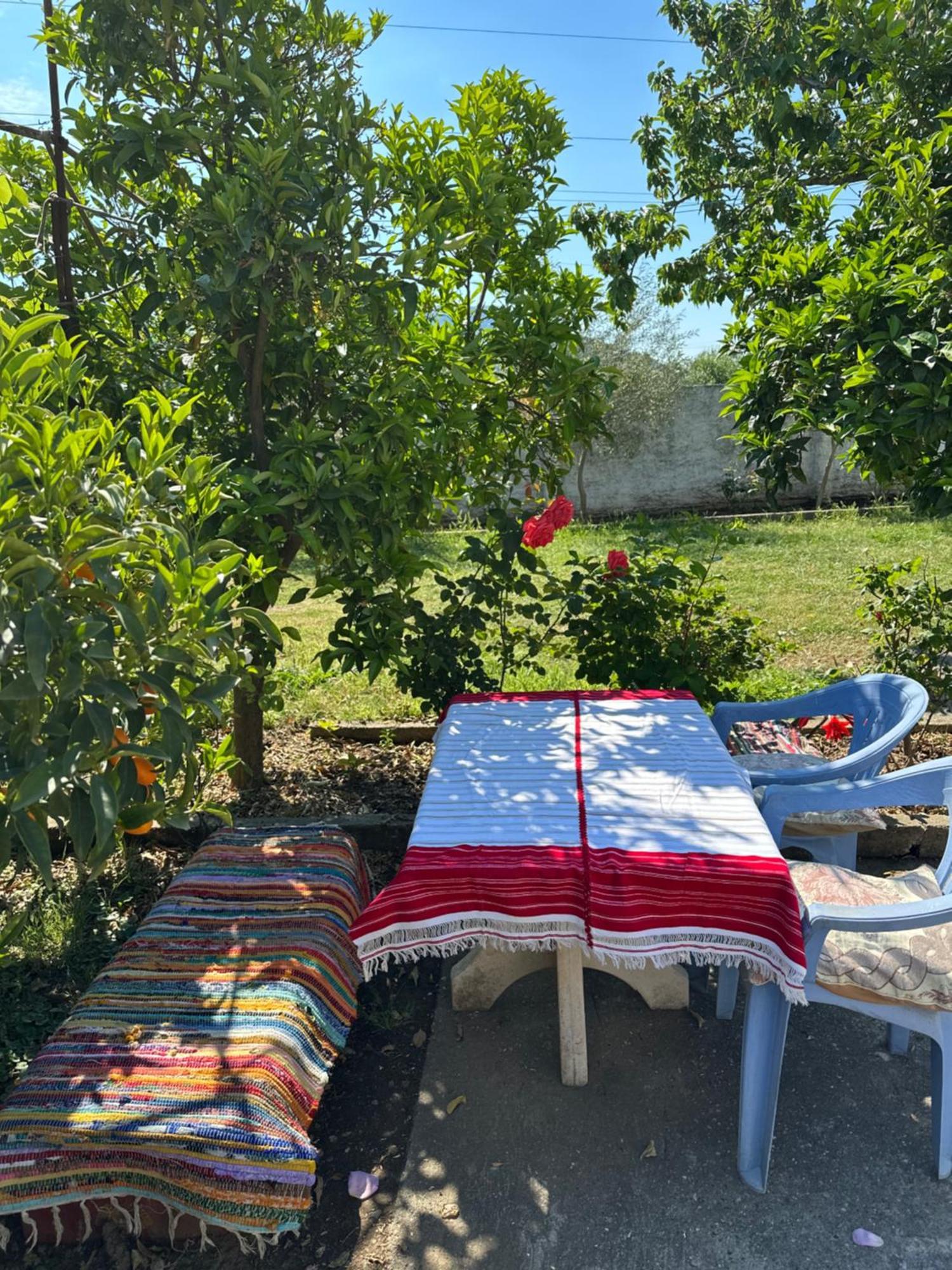 Villa Zefi Rrenc Papaj Bagian luar foto